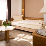 Hotel Altstadthotel Piazza Dinkelsbühl
