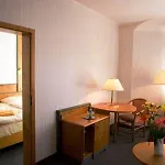 Altstadthotel Piazza 4*