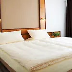 Hotel Piazza 4*