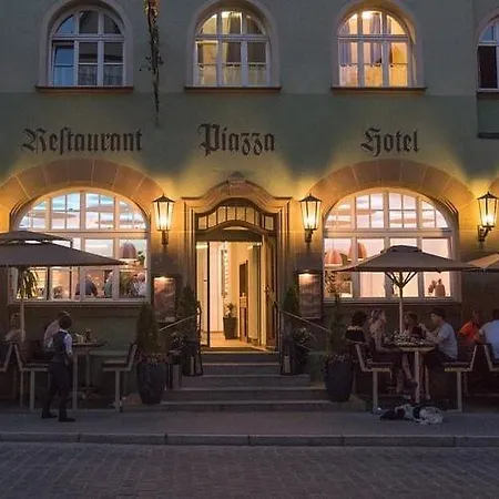 호텔 Altstadthotel Piazza 딘클스버