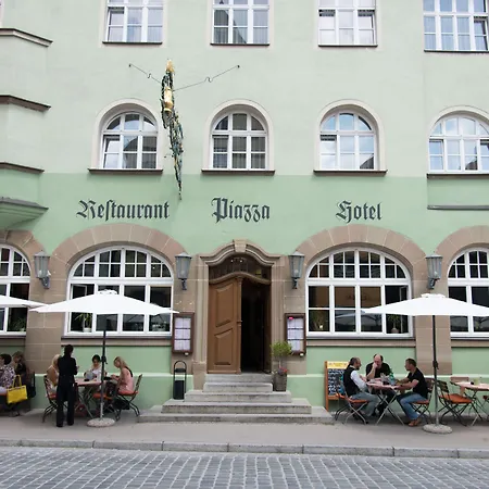 Altstadthotel Piazza 호텔