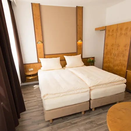 Altstadthotel Piazza 4* Dinkelsbühl