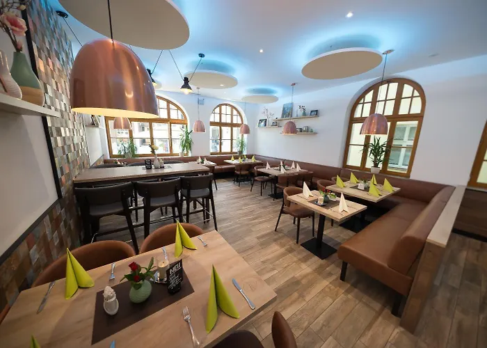 Altstadthotel Piazza 酒店 丁克尔斯比尔
