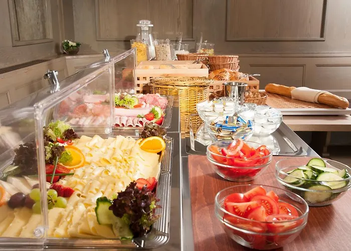 Altstadthotel Piazza ホテル ディンケルスビュール