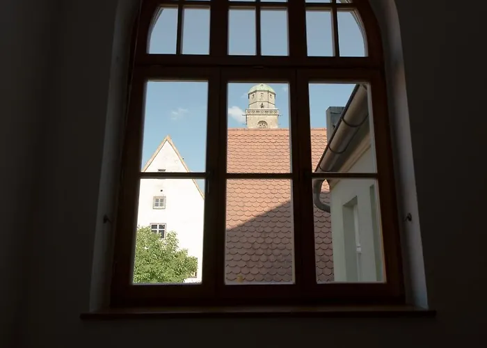 ホテル Altstadthotel Piazza ディンケルスビュール