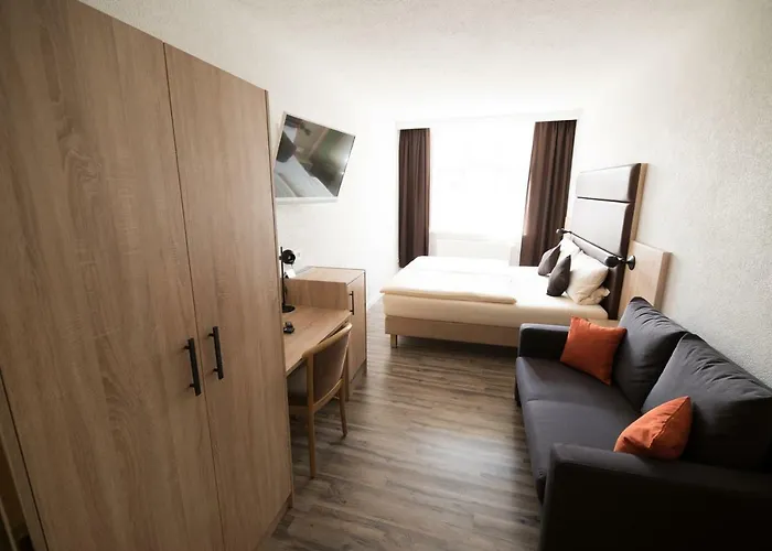 Altstadthotel Piazza 4*